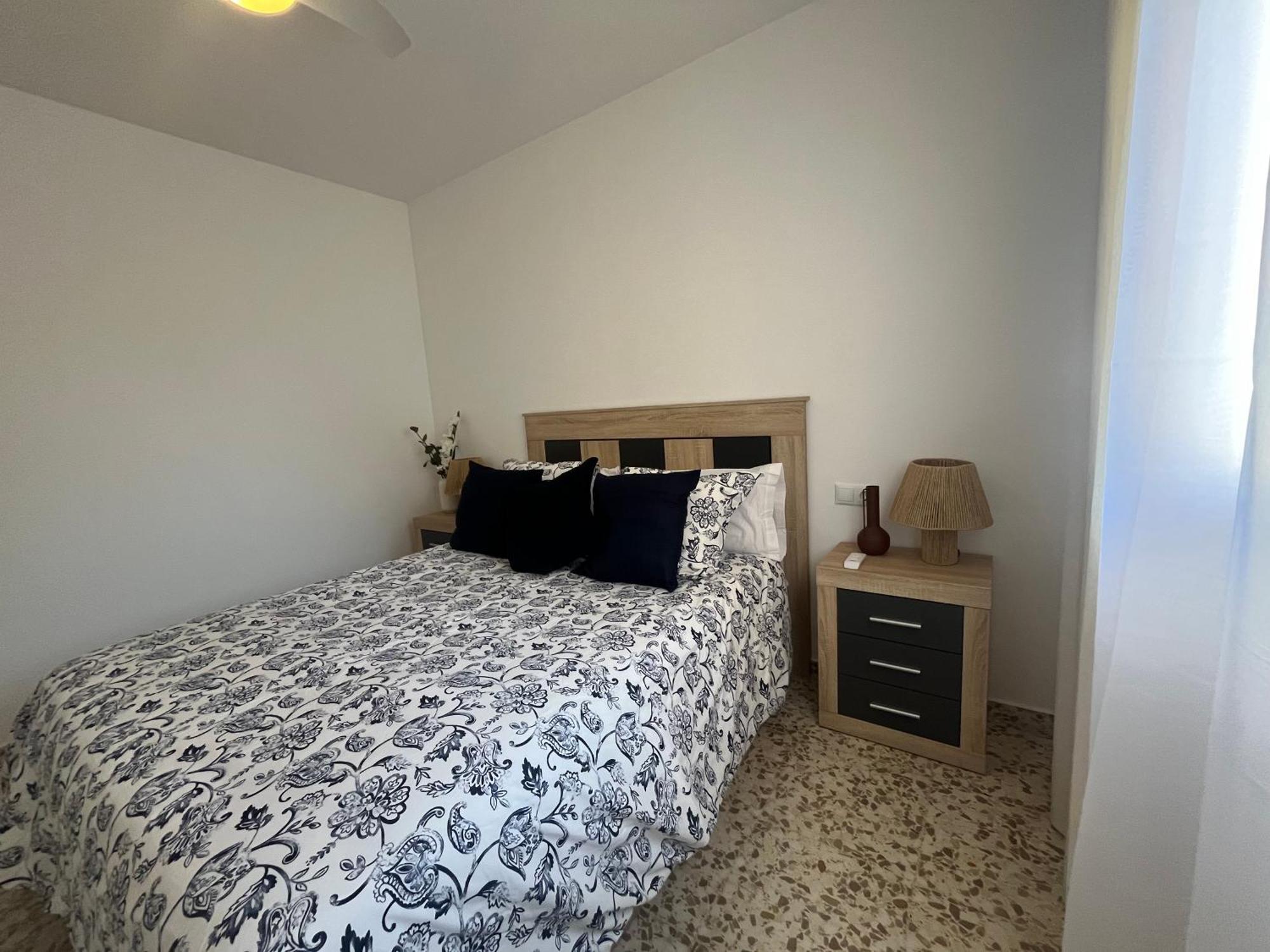 Love Rent4 Malaga Huelin Exterior foto